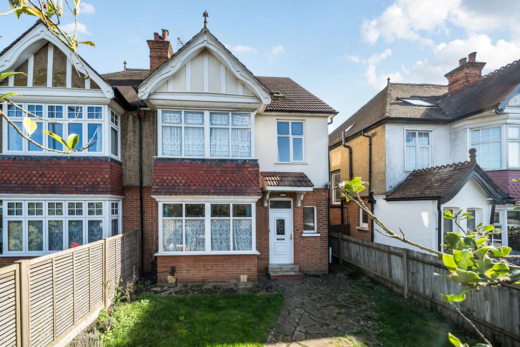 Property photo 1 of 16 Picture No. 03