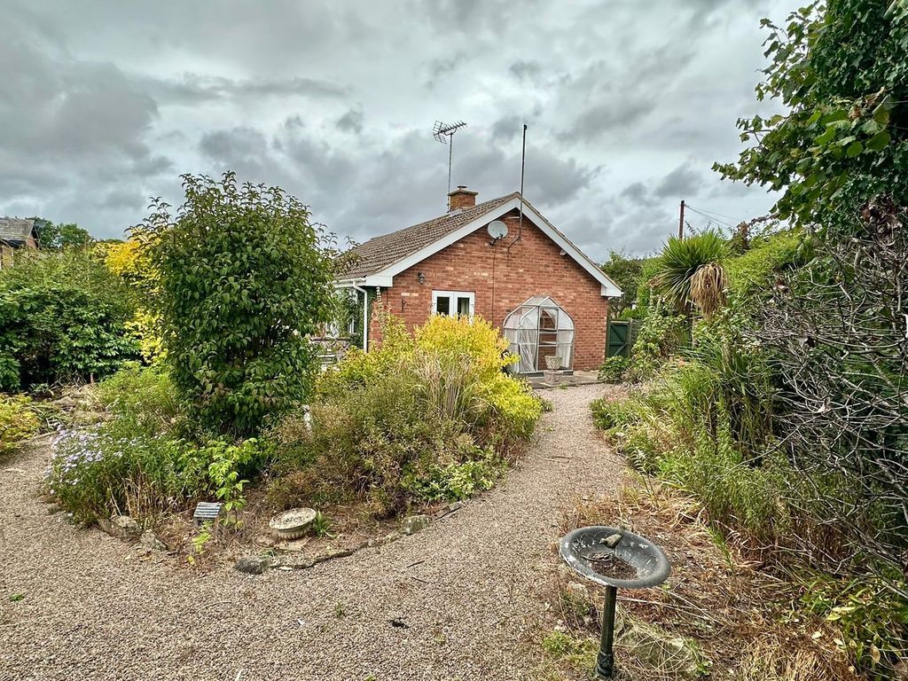 Property photo 2 of 16