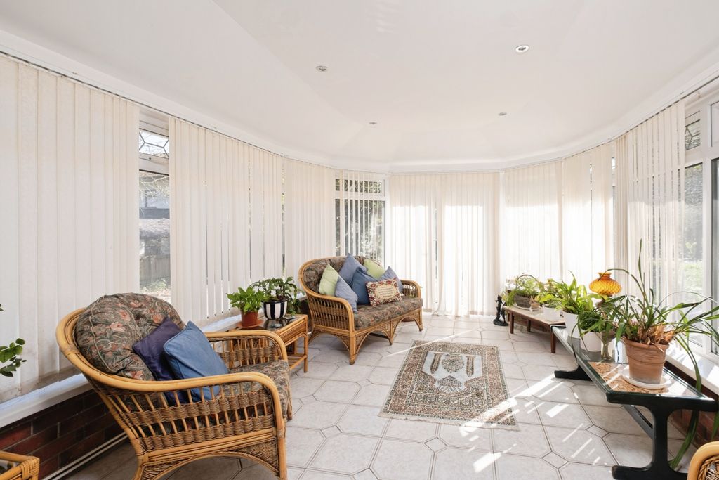 Additional image 10 of 6 bed detached house for salePenscynor, Neath SA10