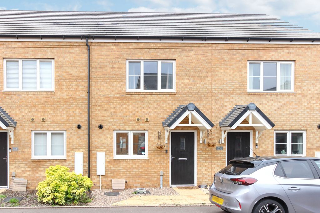 Property photo 1 of 12 Kitchen Area