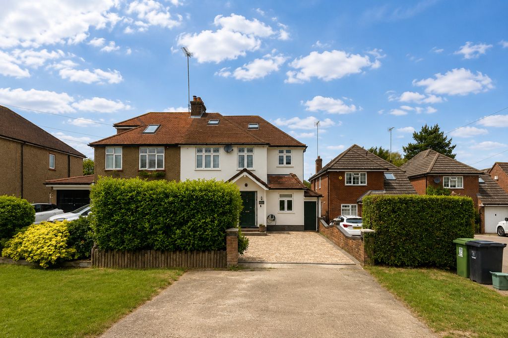 Property photo 1 of 40