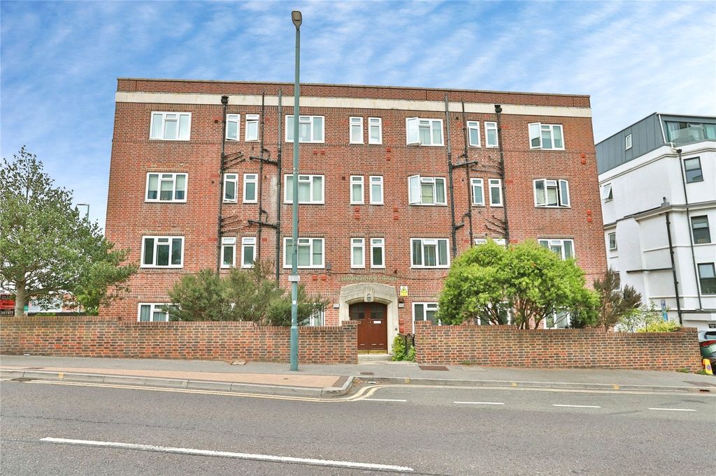 Property photo 2 of 20 Picture No. 21