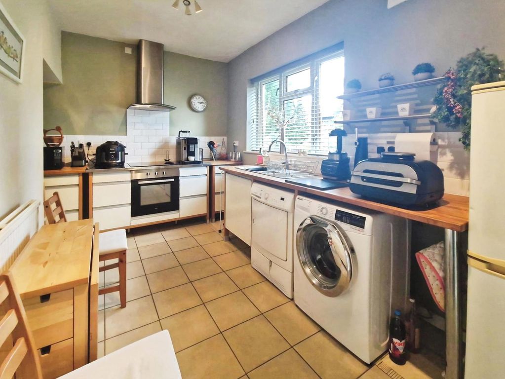 Property photo 3 of 18 Pbox-Img.Jpg
