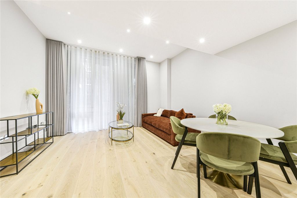 Property photo 1 of 9 Reception Room