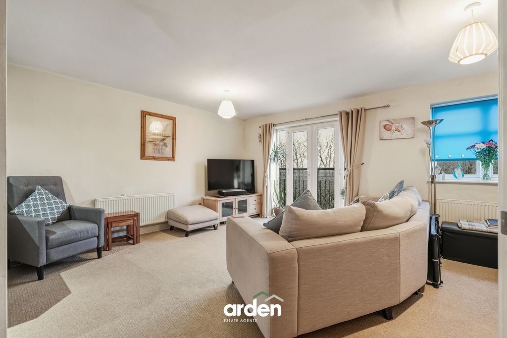 Property photo 2 of 12