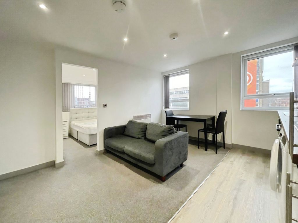 Property photo 2 of 5