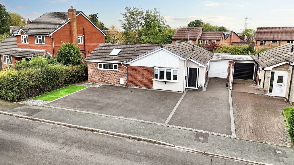 Property photo 1 of 21