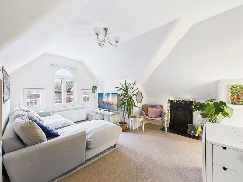 Property photo 1 of 6 Picture No. 12