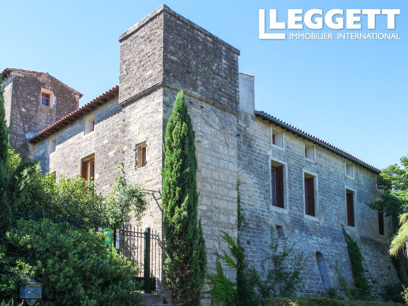 Property photo 2 of 10