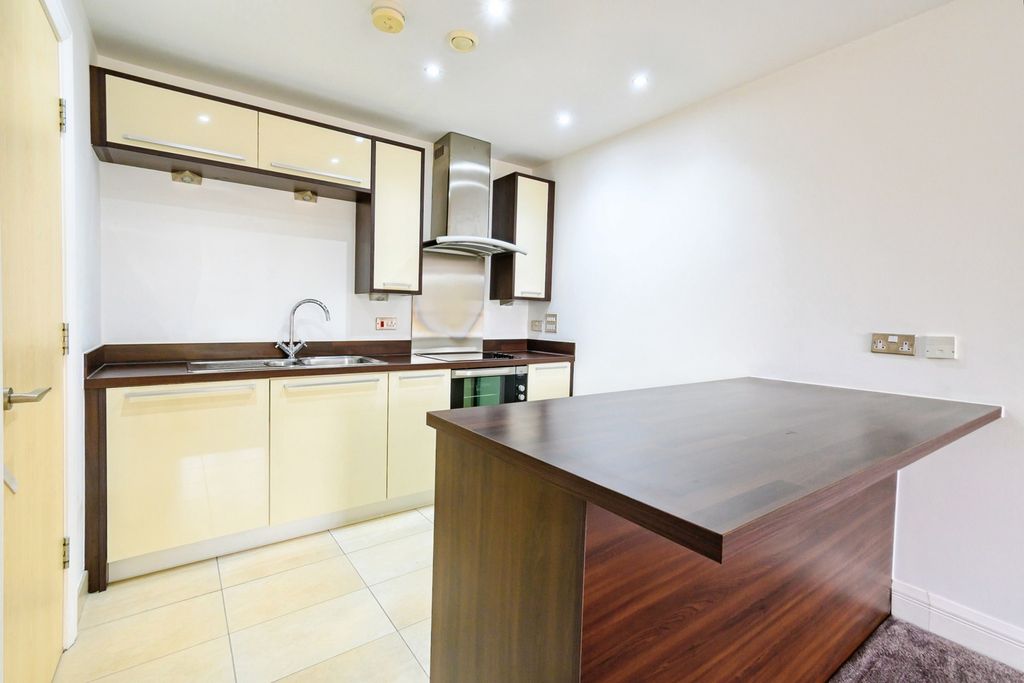 Property photo 2 of 14 Pbox-Img.Jpg