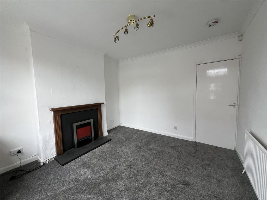 Property photo 2 of 12 Tempimagerhzo2Q.Jpg
