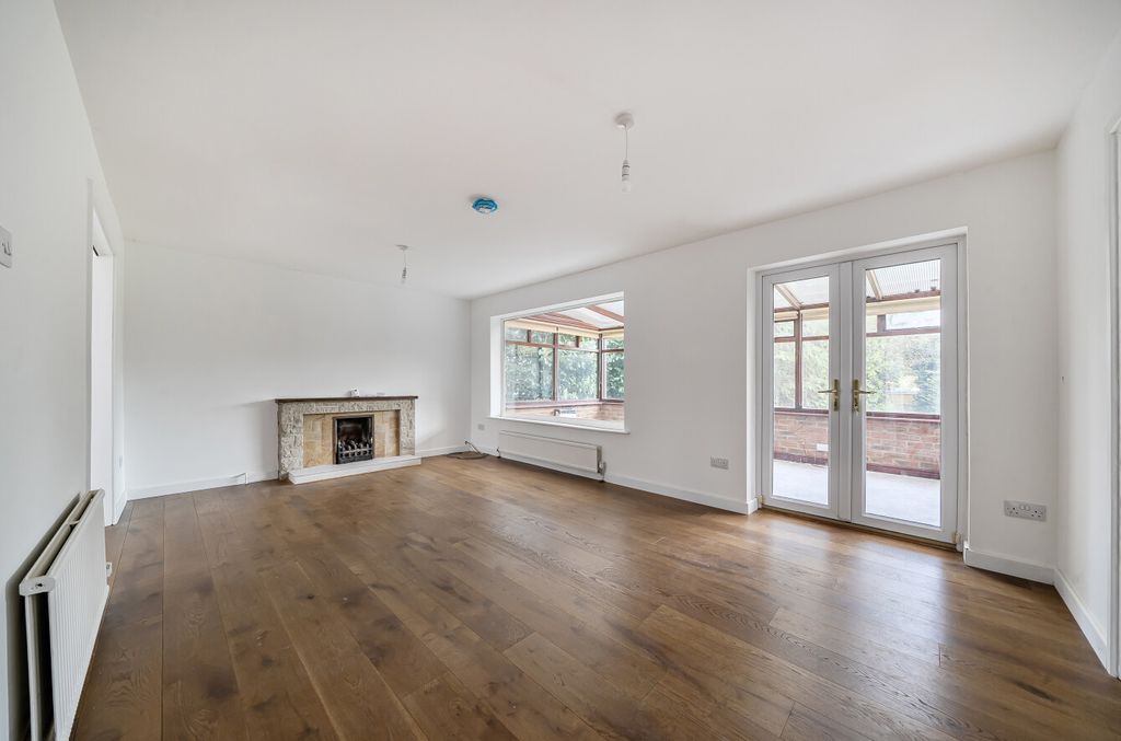 Property photo 2 of 24 1428784-10-69B04F...