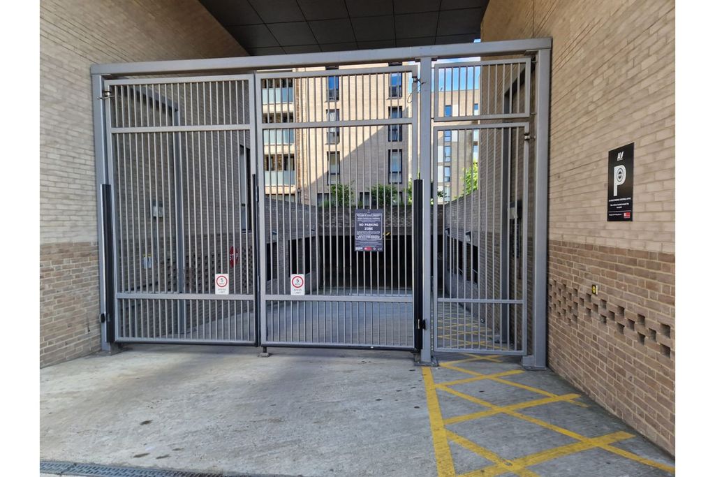 Property photo 1 of 25