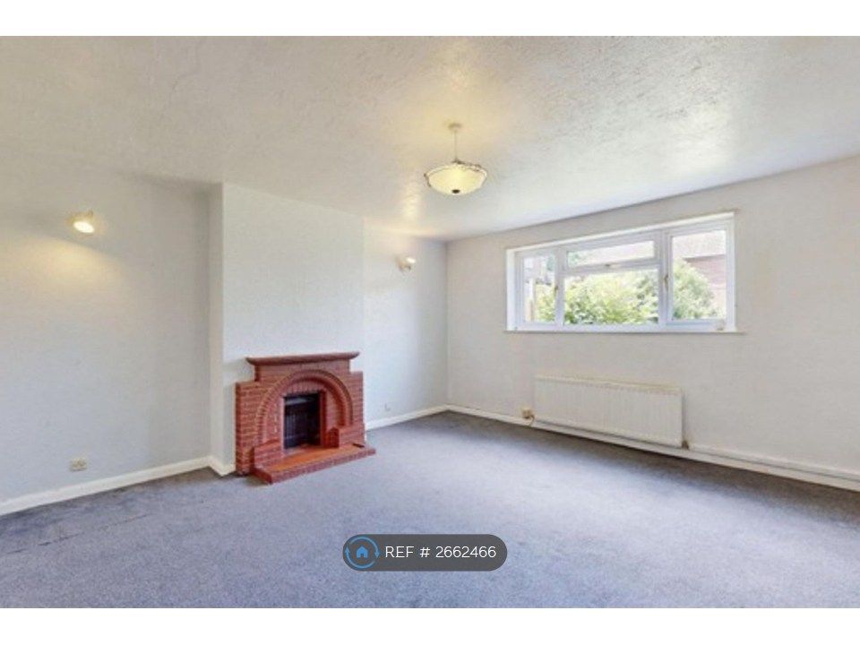 Property photo 1 of 4