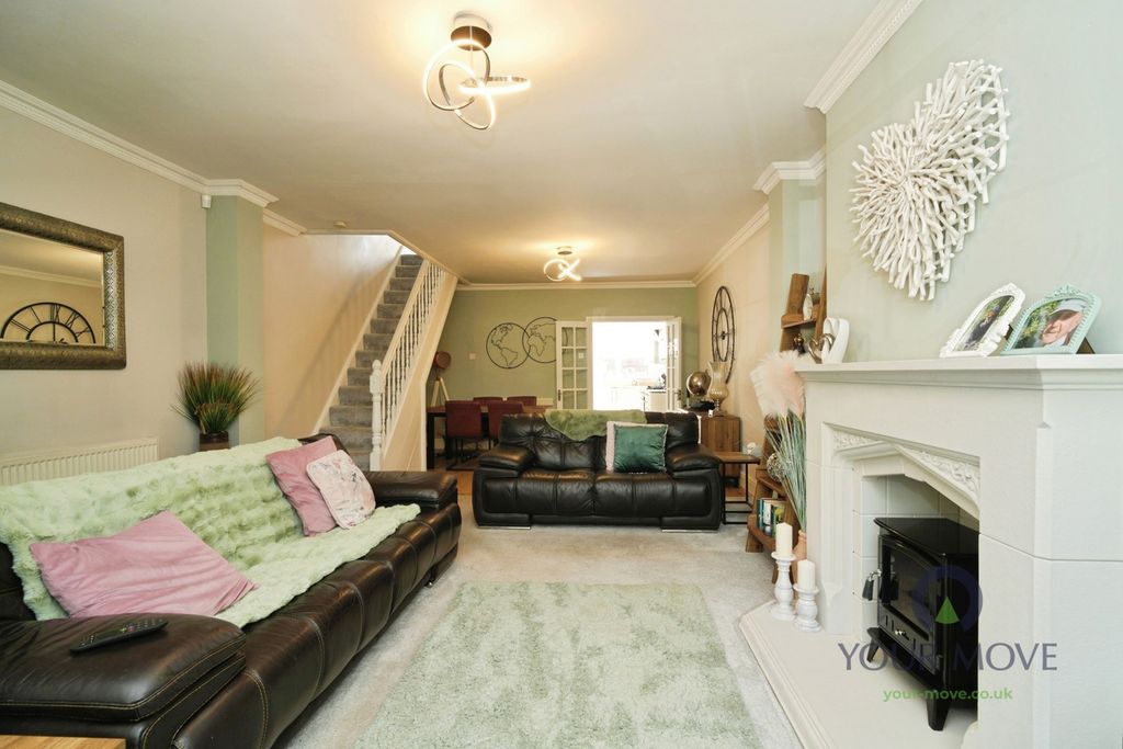 Property photo 2 of 14 Pbox-Img.Jpg
