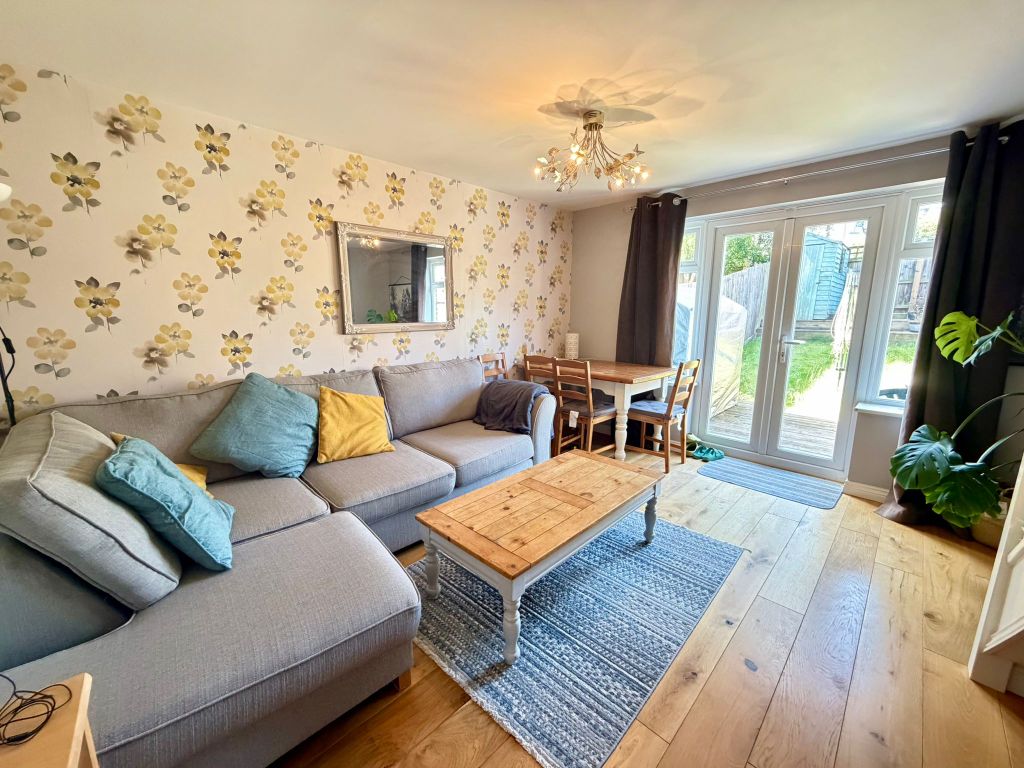 Property photo 2 of 13 Image