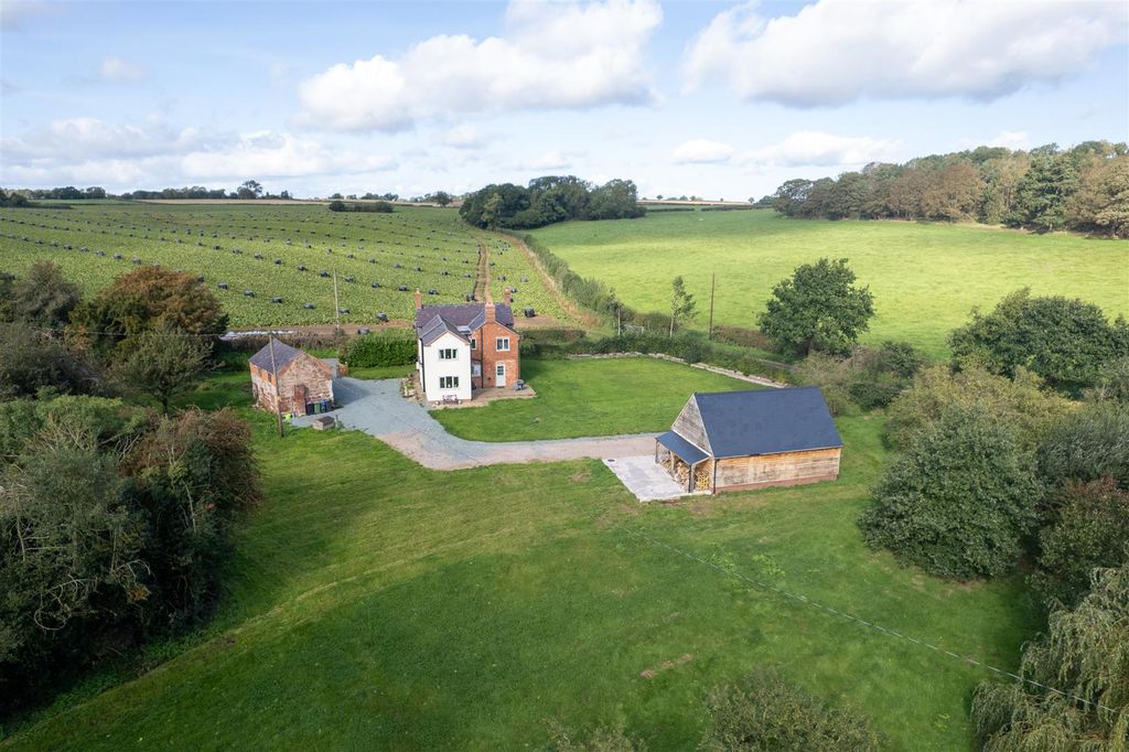 Property photo 2 of 22 Dji_0018.Jpg