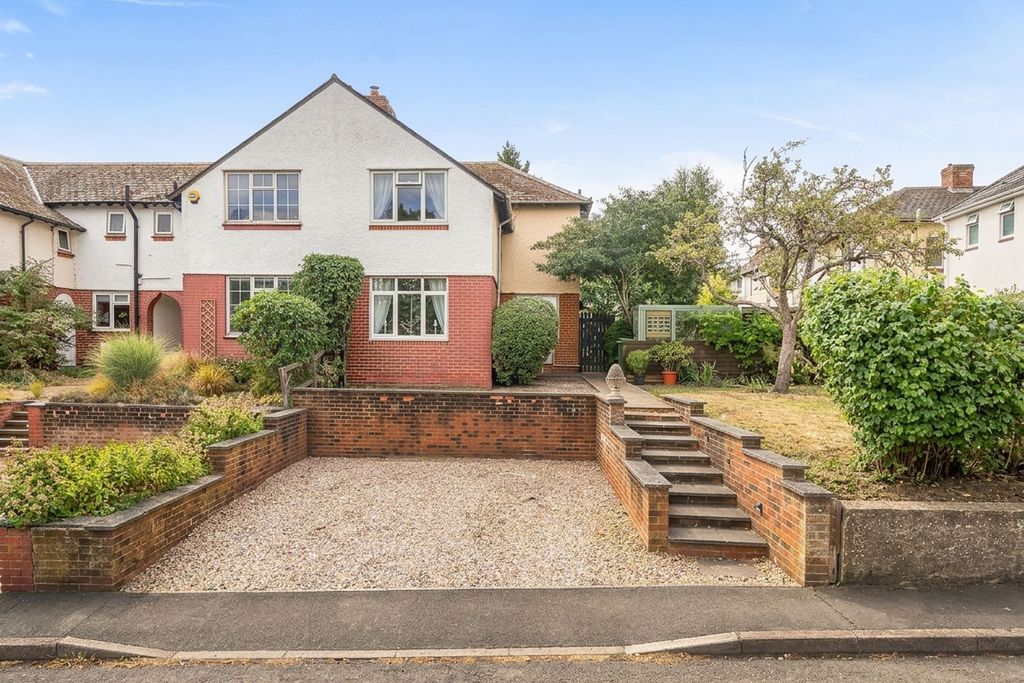 Property photo 1 of 21