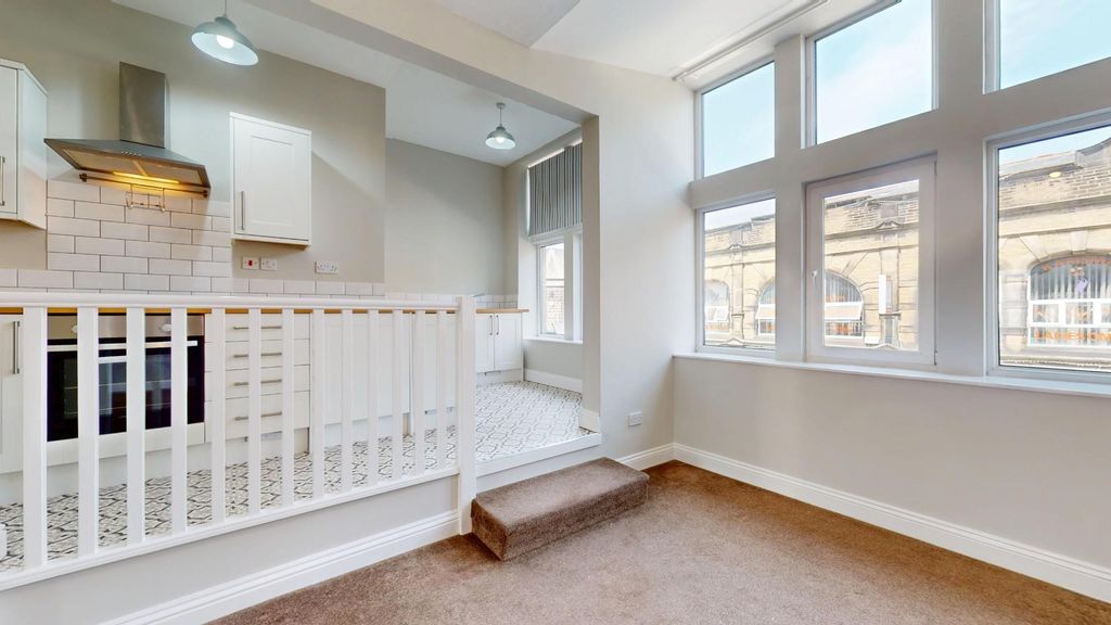 Property photo 2 of 10 6-Oxford-Street-06122025_000950.Jpg