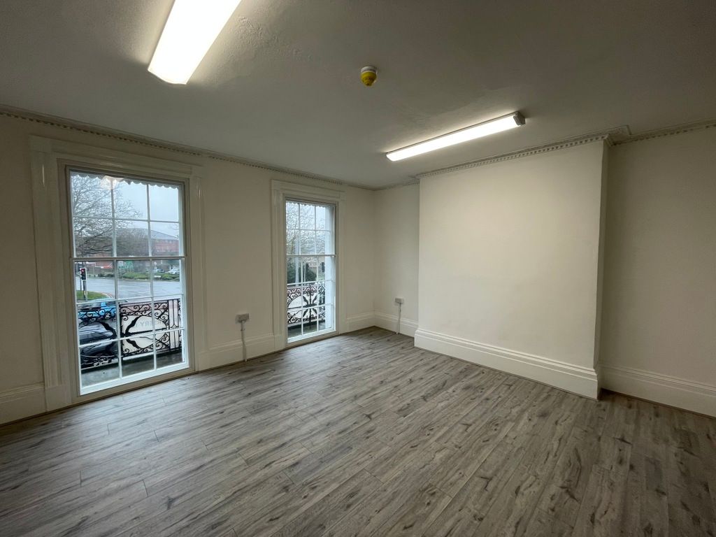 Property photo 3 of 8 Photo 3