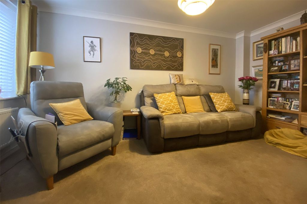 Property photo 3 of 11 Picture No. 08