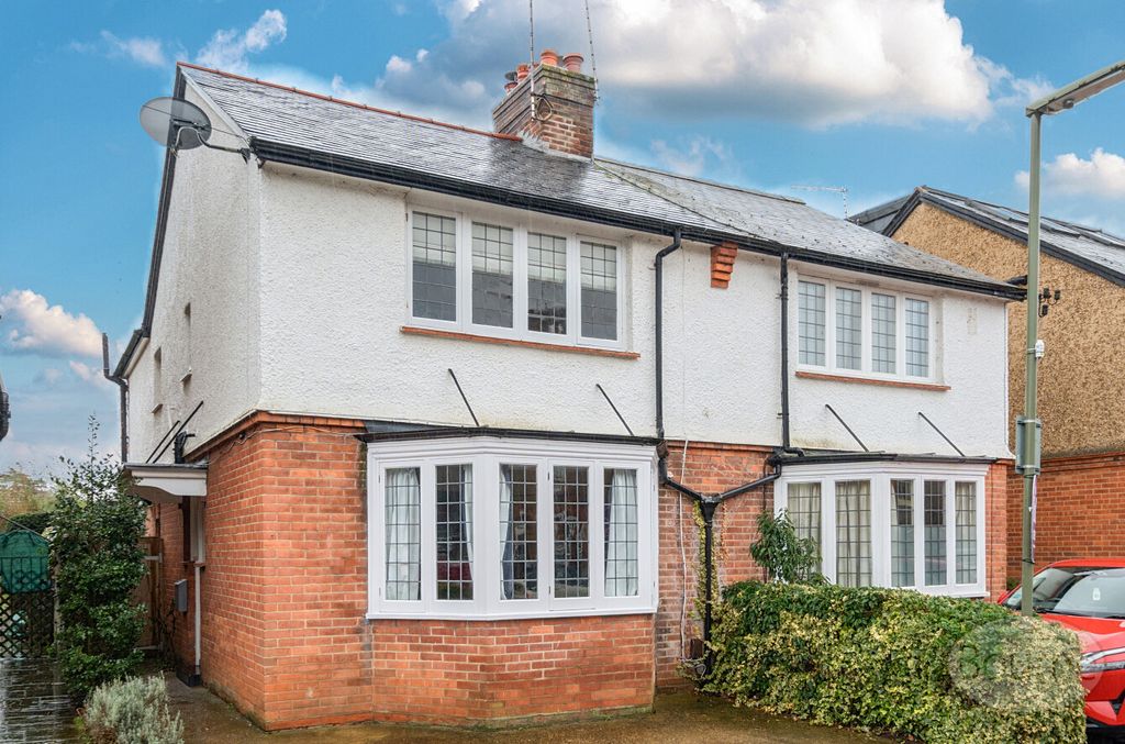 Property photo 1 of 10 320Eb9A4-2A8F-469...