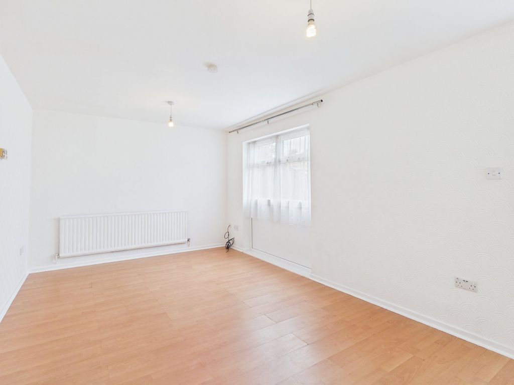 Property photo 3 of 9 Picture No. 03