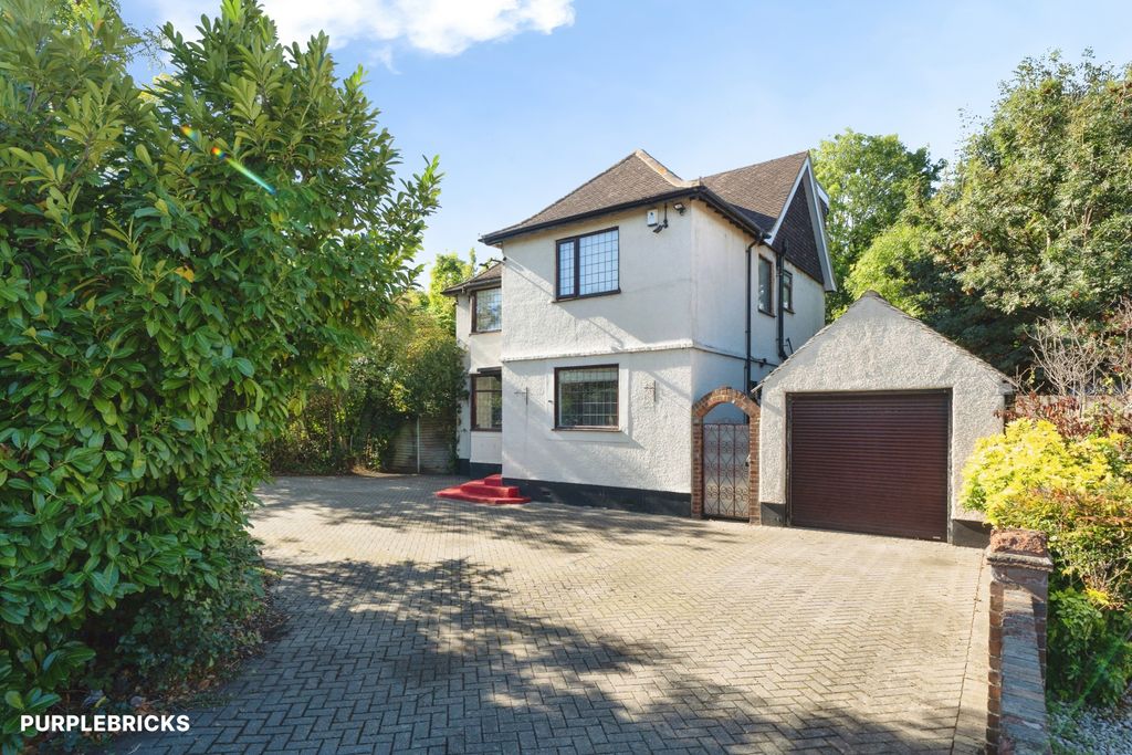 Property photo 1 of 31