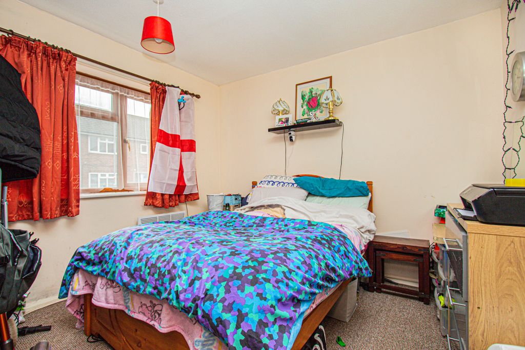 Additional image 11 of 1 bed flat for salePark Road, Irthlingborough NN9