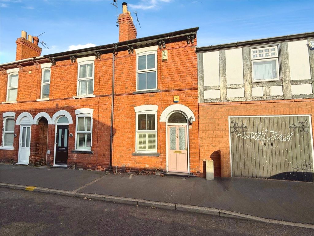 Property photo 1 of 15 Outside