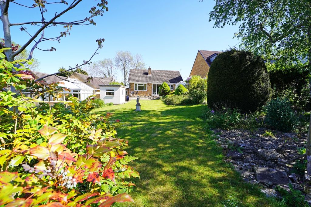 Property photo 2 of 13