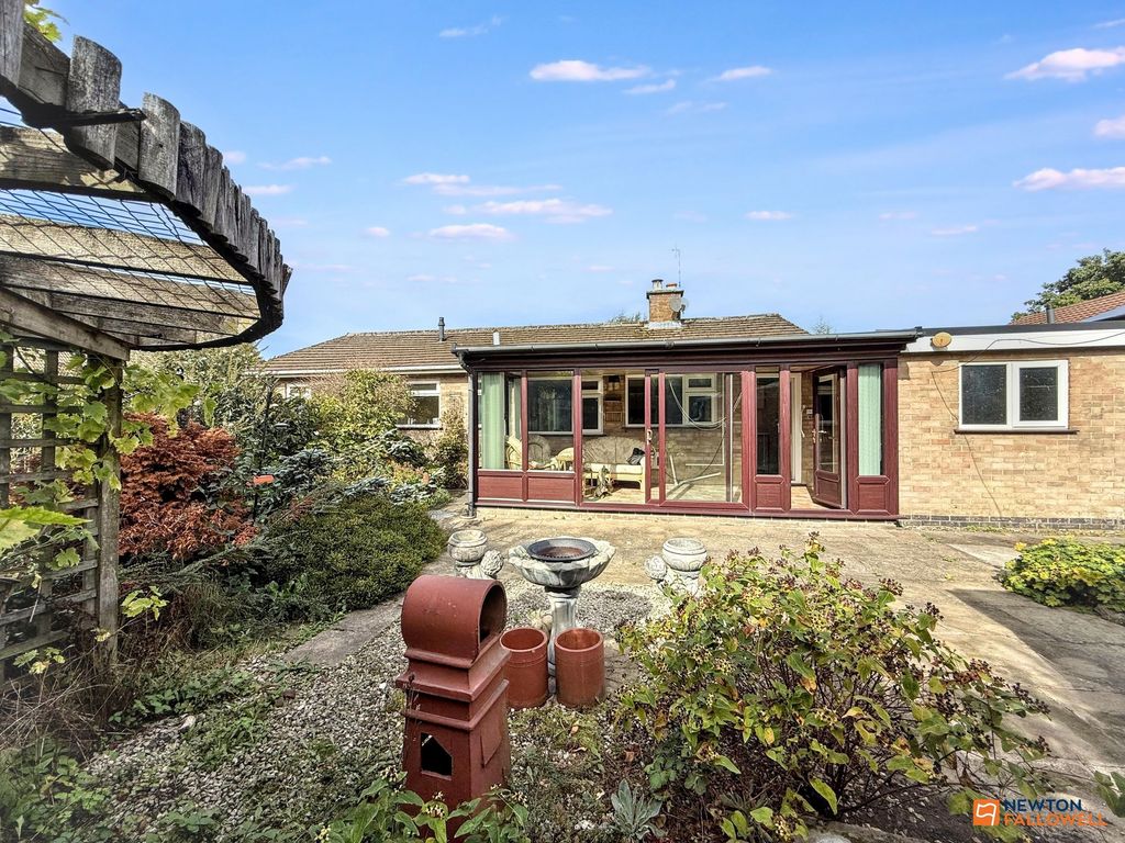 Property photo 3 of 18