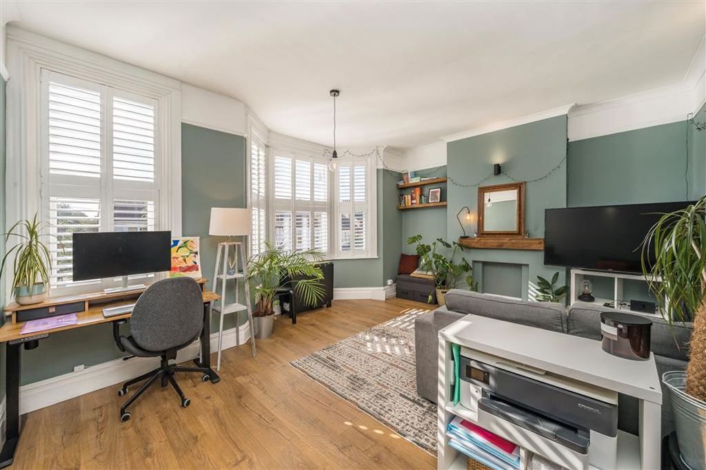 Property photo 2 of 5