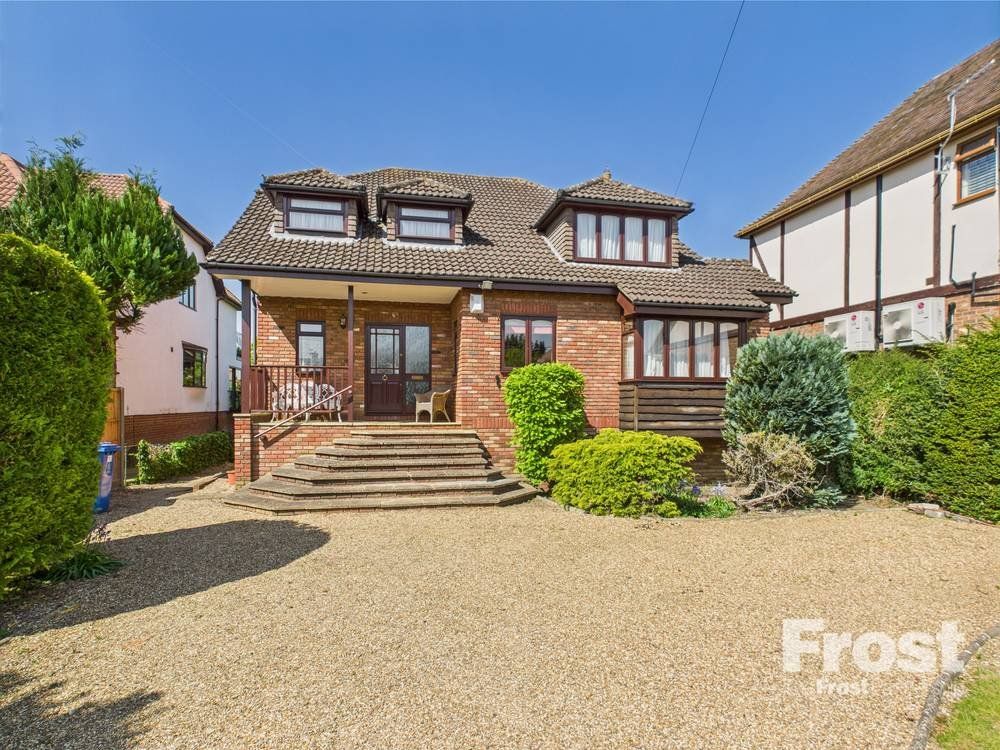 Property photo 3 of 25 Picture No. 01