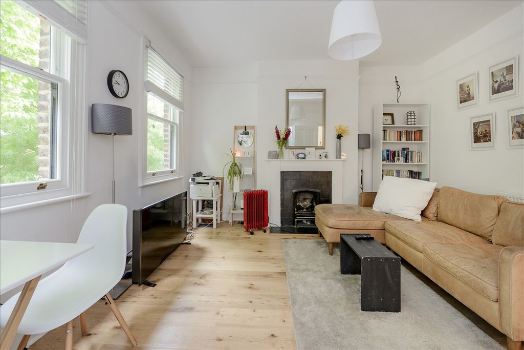 Property photo 2 of 13