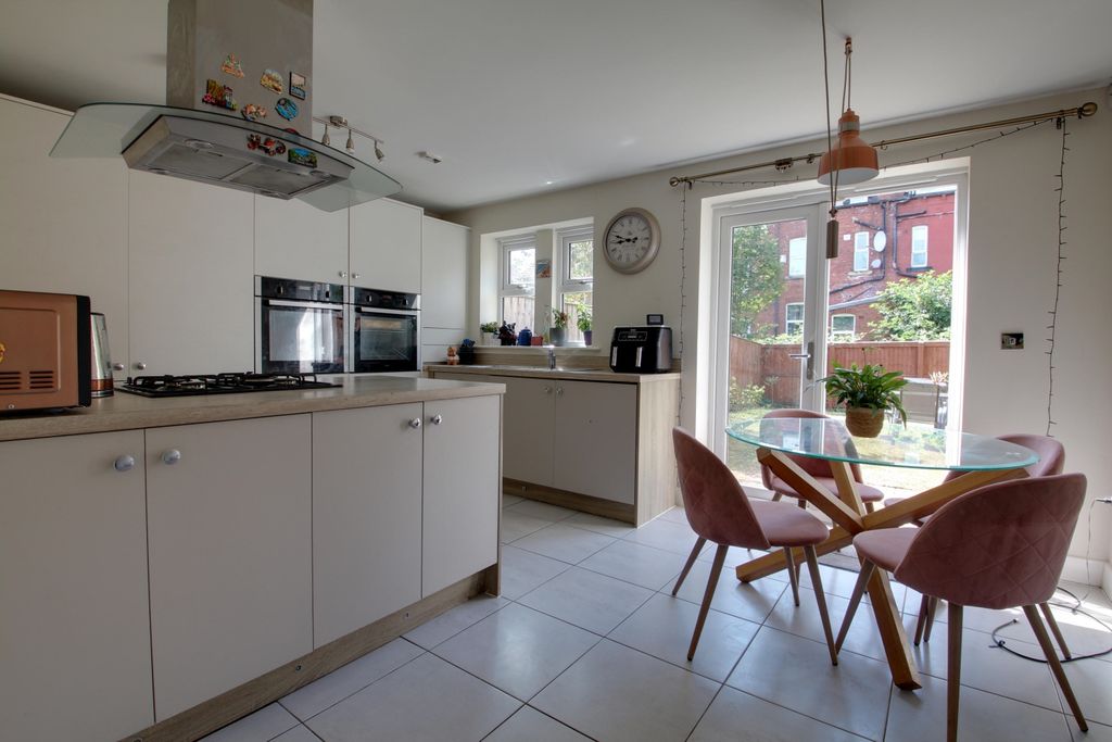 Property photo 3 of 17 Open Plan Kitchen Diner