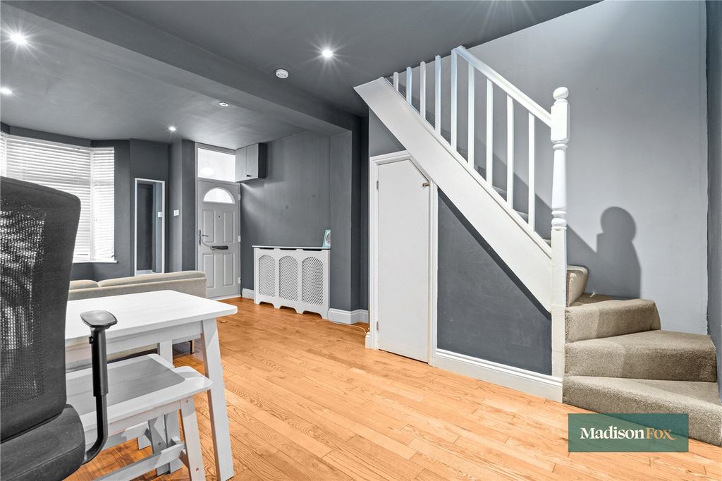 Property photo 2 of 20 Picture No. 30