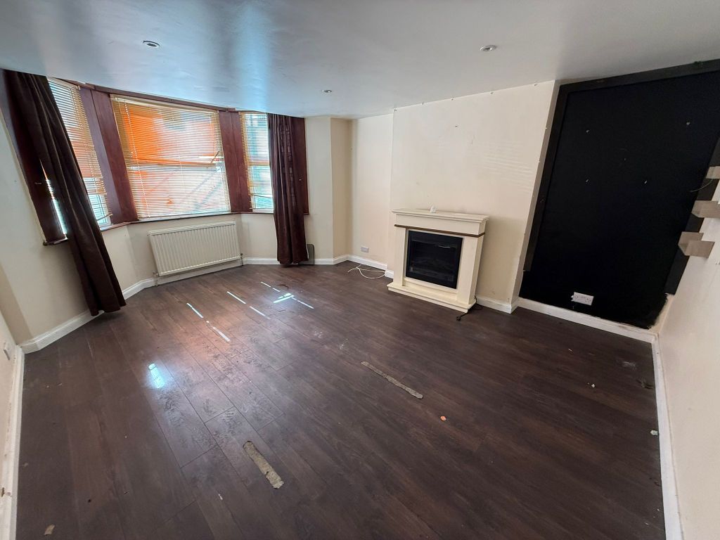 Property photo 2 of 5