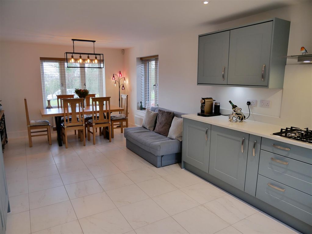 Property photo 3 of 29 P1530448.Jpg