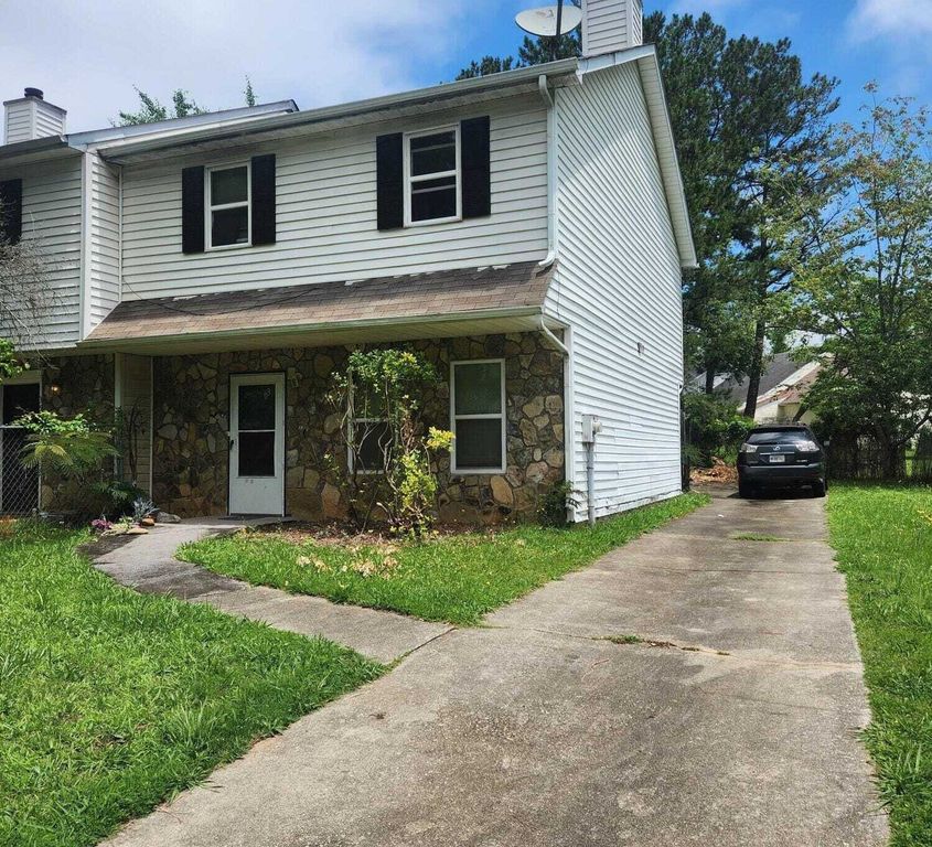 Property photo 1 of 7