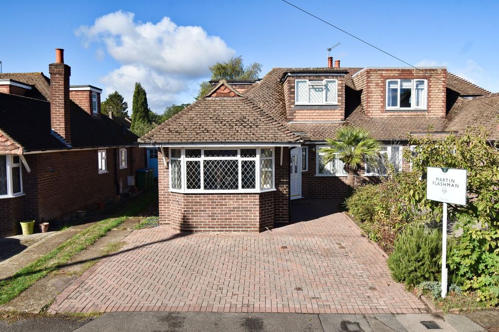 Property photo 2 of 16
