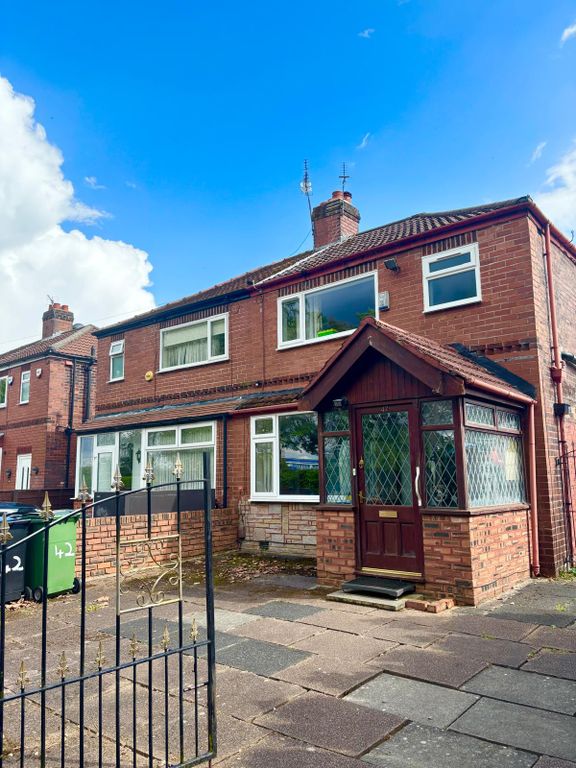 Property photo 1 of 33