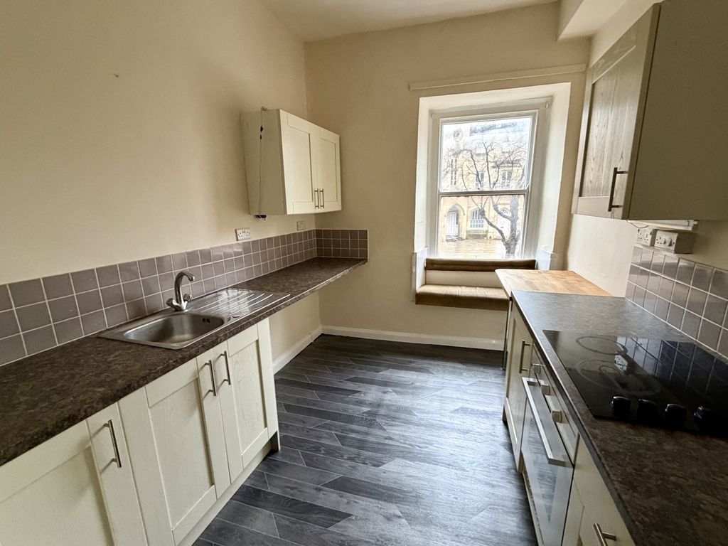 Property photo 2 of 6 Img_0034