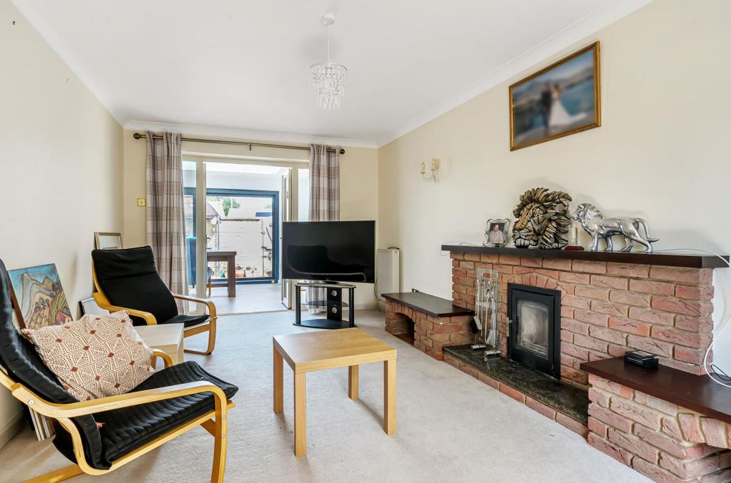 Property photo 3 of 14 1343253-9-68A8666Fc050d.Jpg