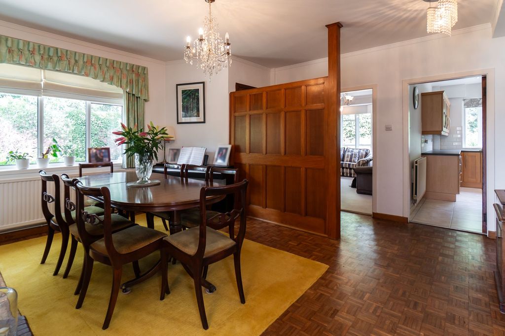 Property photo 3 of 53