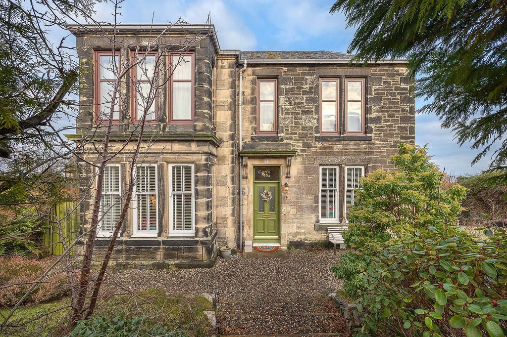 Property photo 1 of 28 Exterior