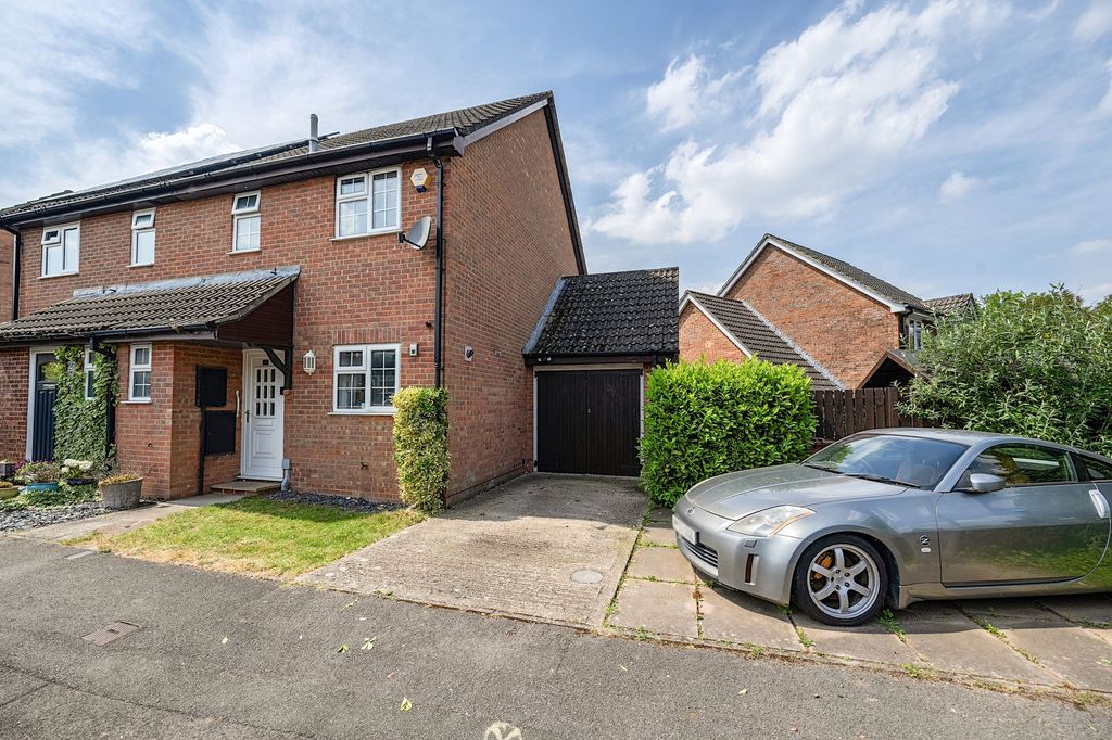 Property photo 1 of 12