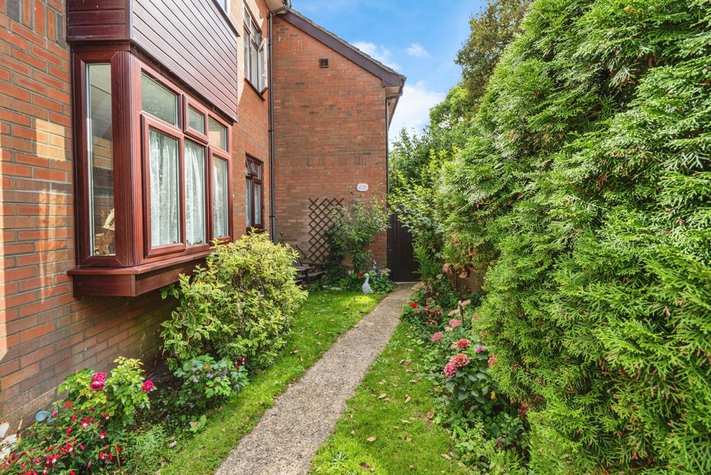 Property photo 1 of 17 Photo