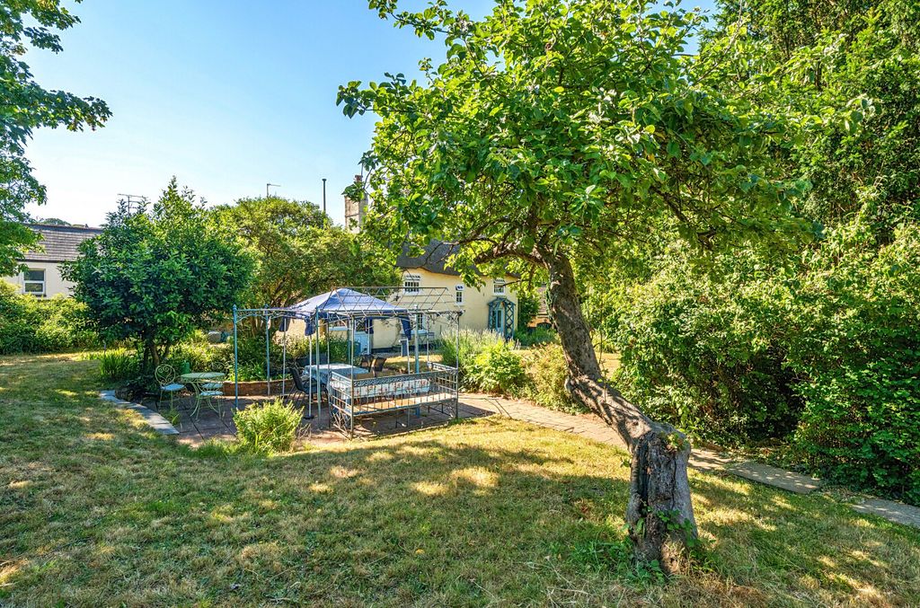 Property photo 3 of 18 1484212-24-6A4787...