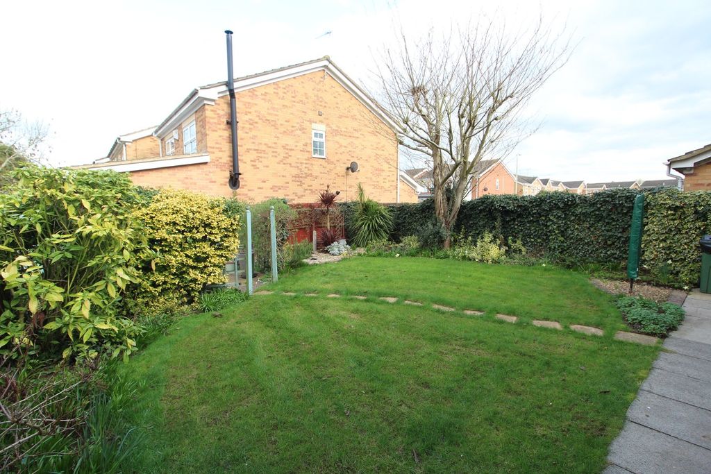 Property photo 2 of 17